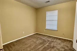 1510 N Avenue Q, Freeport, TX 77541 - Photo 10