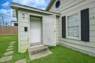 4605 Galesburg St, Houston, TX 77051 - Photo 16