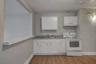 4605 Galesburg St, Houston, TX 77051 - Photo 8