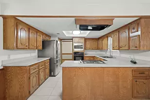 12903 Wincrest Ct, Cypress, TX 77429 - Photo 16