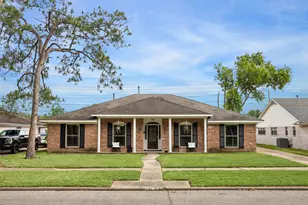 7711 Twin Hills Dr, Houston, TX 77071 - Photo 32
