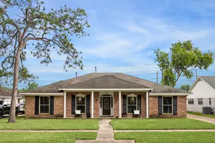 7711 Twin Hills Dr, Houston, TX 77071 - Photo 4