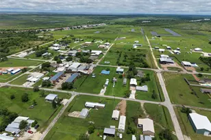 531 Burton St, Matagorda, TX 77457 - Photo 34