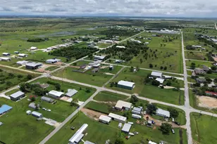 531 Burton St, Matagorda, TX 77457 - Photo 38