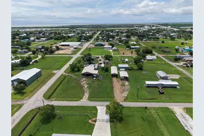 531 Burton Street, Matagorda, TX 77457 - Photo 16