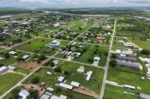 531 Burton St, Matagorda, TX 77457 - Photo 24