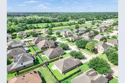1519 Brook Hollow Drive, Pearland, TX 77581 - Photo 10