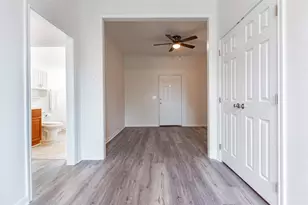 1101 54th St, Galveston, TX 77551 - Photo 12
