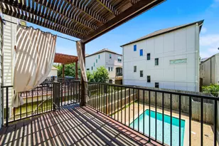 5519 Kiam St, Houston, TX 77007 - Photo 2
