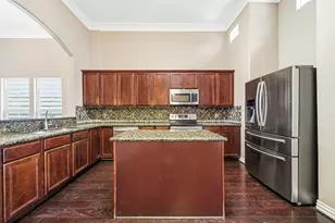 5519 Kiam St, Houston, TX 77007 - Photo 14