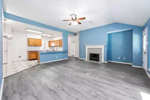 2215 Manchester Ln, Pearland, TX 77581 - Photo 10