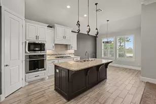 7415 Laguna Lake Dr, Spring, TX 77379 - Photo 6