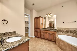 6 Bridgewood Cove Ct, Spring, TX 77381 - Photo 24