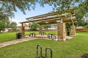 16438 Beewood Glen Dr, Sugar Land, TX 77498 - Photo 30