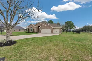 6302 Fisher Reef Dr, Beach City, TX 77523 - Photo 2