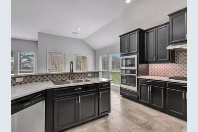 6302 Fisher Reef Drive, Beach City, TX 77523 - Photo 14