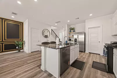 10514 Wellesley Terrace Trail, Houston, TX 77051 - Photo 6