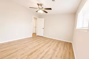 12035 Barrett Brae Dr, Houston, TX 77072 - Photo 22