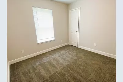 711 S Houston Avenue #B, Humble, TX 77338 - Photo 10