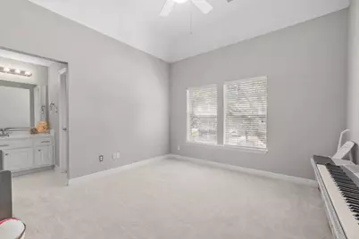 6006 E Brook Court, Sugar Land, TX 77479 - Photo 24