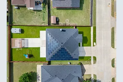 7704 Labrador Drive, Arlington, TX 76002 - Photo 4