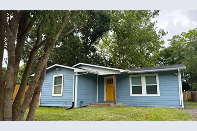227 Kansas Street, Bacliff, TX 77518 - Photo 4