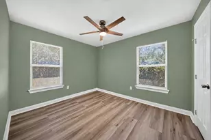 5955 Bellfort St, Houston, TX 77033 - Photo 16