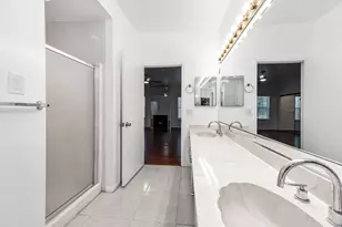6000 Reims Rd, Houston, TX 77036 - Photo 18