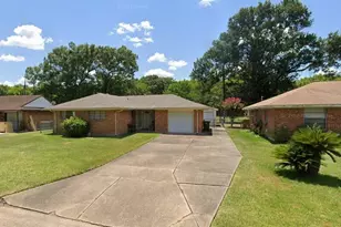 10610 Stover St, Houston, TX 77075 - Photo 1