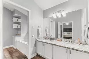 153 N Rainbow Ridge Cir, The Woodlands, TX 77381 - Photo 24