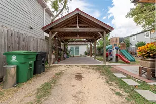 121 E 32nd St, Houston, TX 77018 - Photo 10