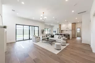 1241 Du Barry Ln, Houston, TX 77018 - Photo 14