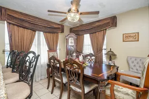 11004 Rustling Winds Dr, Houston, TX 77064 - Photo 6