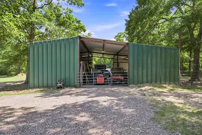 8952 County Line Road, Willis, TX 77378 - Photo 4