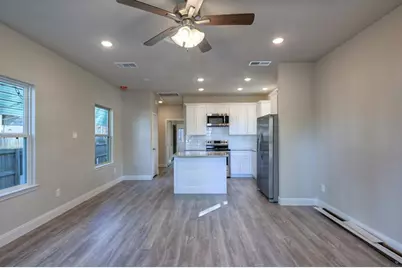 9638 Warm Springs, Willis, TX 77318 - Photo 8