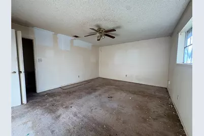 3009 Del Monte Avenue, Bay City, TX 77414 - Photo 8
