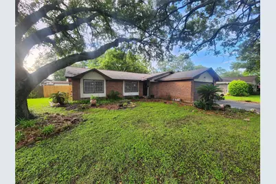 3009 Del Monte Avenue, Bay City, TX 77414 - Photo 2