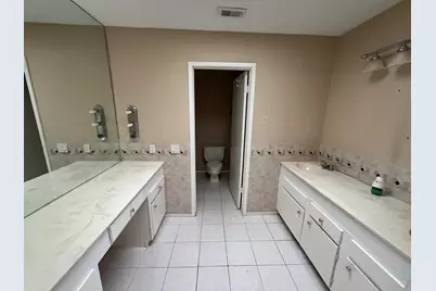 168 Litchfield Lane, Houston, TX 77024 - Photo 26