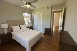 205 W Rittenhouse St, Houston, TX 77076 - Photo 12