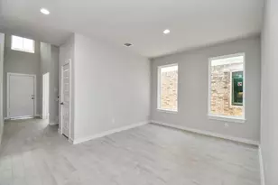 12034 Maple Oak Dr, Houston, TX 77066 - Photo 10