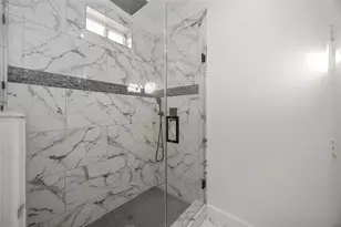 813 Fortune St, Houston, TX 77088 - Photo 20