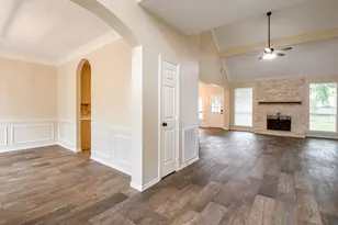 241 Blue Hill Dr, Montgomery, TX 77356 - Photo 4