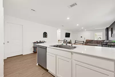 22326 Mountain Pine Drive, New Caney, TX 77357 - Photo 4