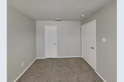 12844 Edgewood Park Drive, Houston, TX 77038 - Photo 10