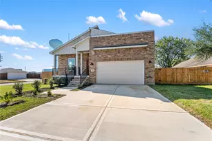 2503 Hazyknoll Ln, Houston, TX 77067 - Photo 2