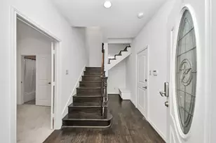 146 Carson Ct, Houston, TX 77004 - Photo 6