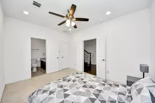 146 Carson Ct, Houston, TX 77004 - Photo 8