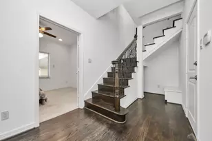 146 Carson Ct, Houston, TX 77004 - Photo 10