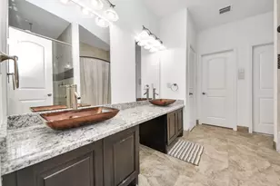 146 Carson Ct, Houston, TX 77004 - Photo 32