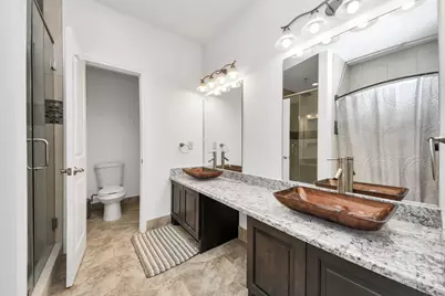 146 Carson Court, Houston, TX 77004 - Photo 30